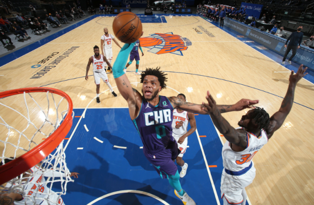 爱游戏官方-华盛顿奇才训练开放日；窗口期豪取连胜引欢呼；法国杯在即；临场指挥获称赞的简单介绍