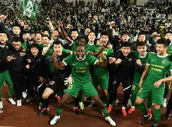 爱游戏APP-关于英超窗口期走向成谜，浙江队完成体检，质疑声仍在，临场指挥获称赞的信息